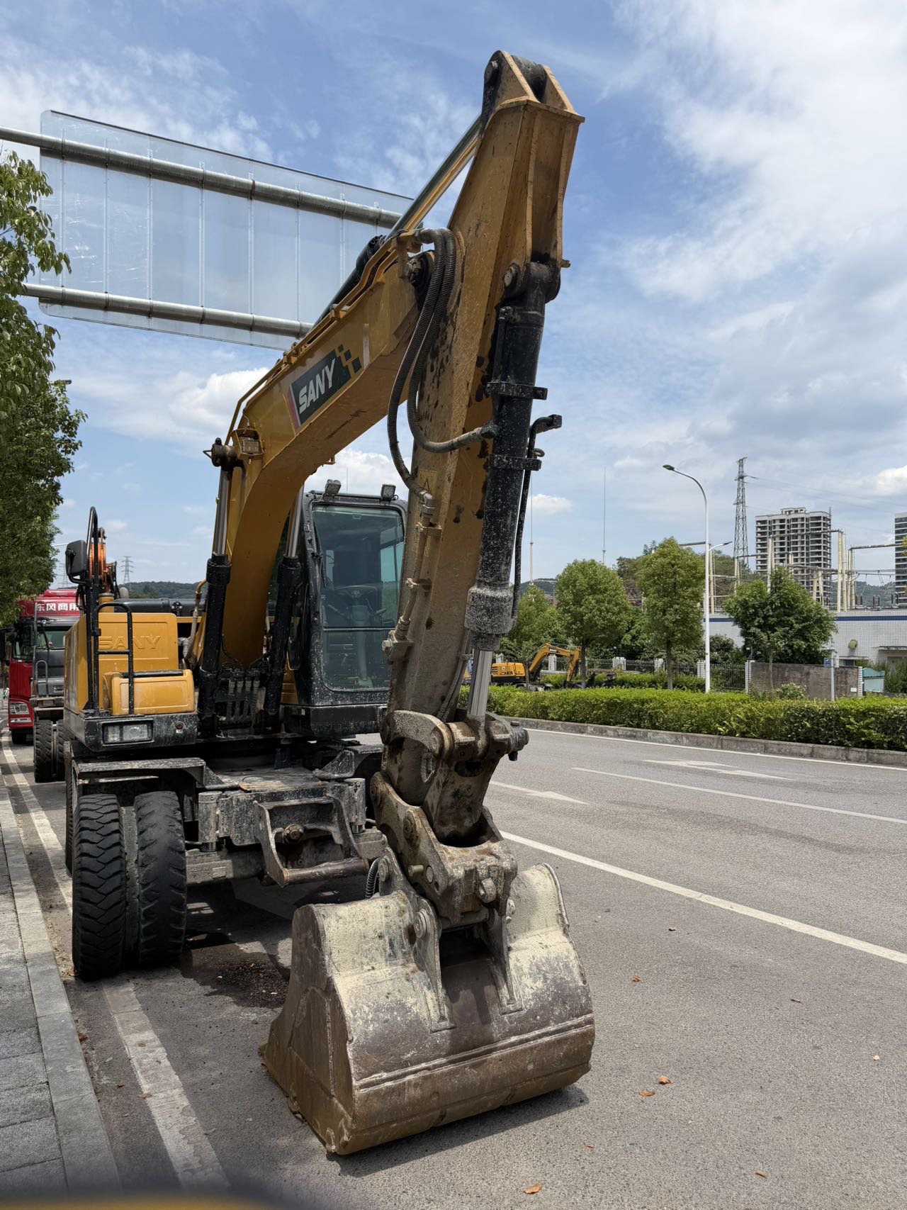 Buy Sany SY155W Used Excavator / 5 Buy Sany SY155W Used Excavator / 5