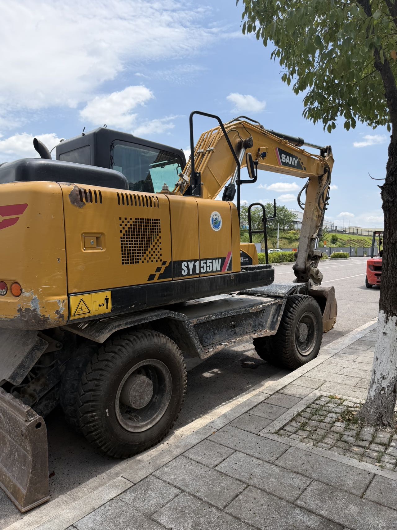 Buy Sany SY155W Used Excavator / 2 Buy Sany SY155W Used Excavator / 2