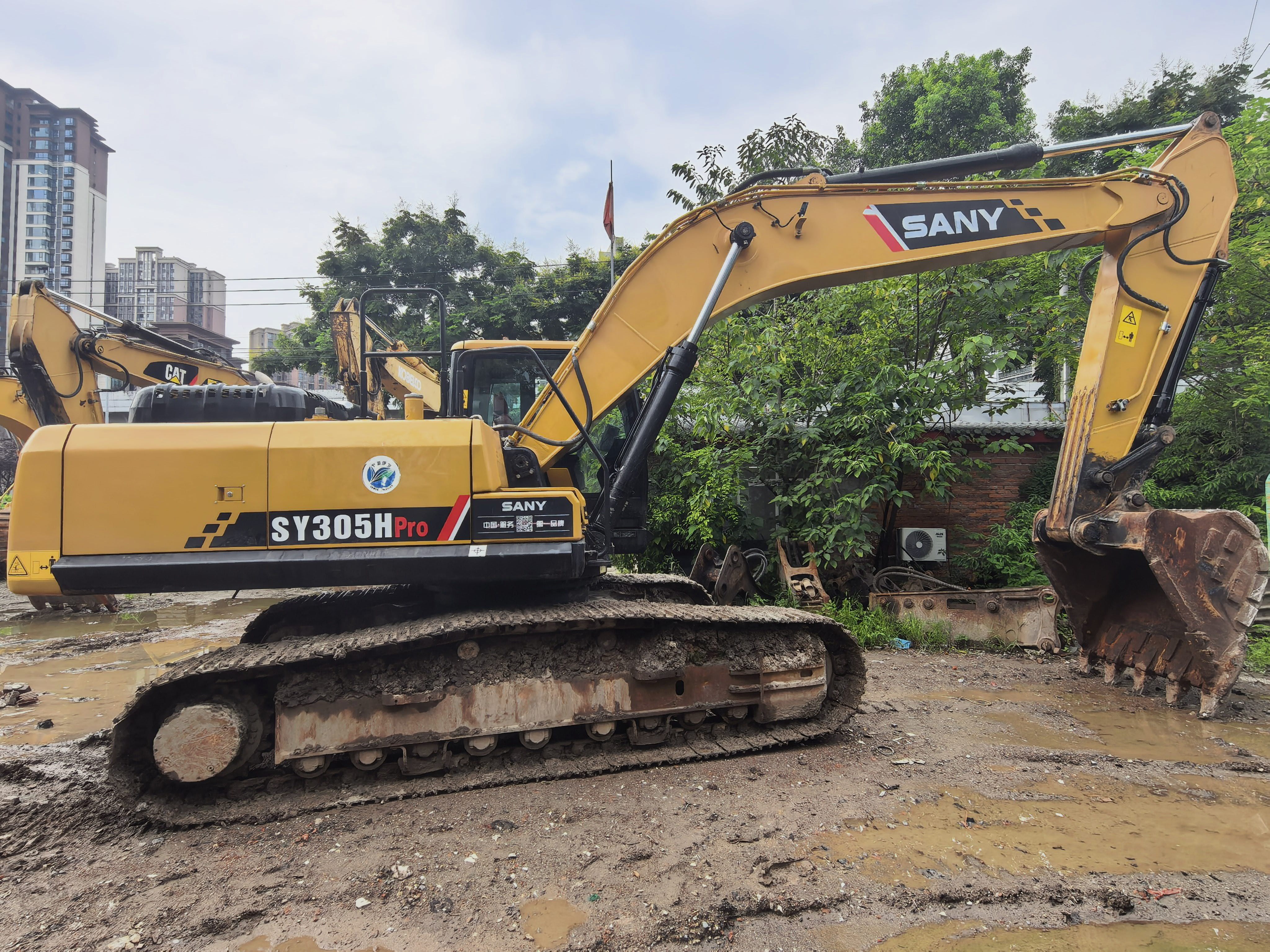 Buy Sany SY245H Used Excavator / 4