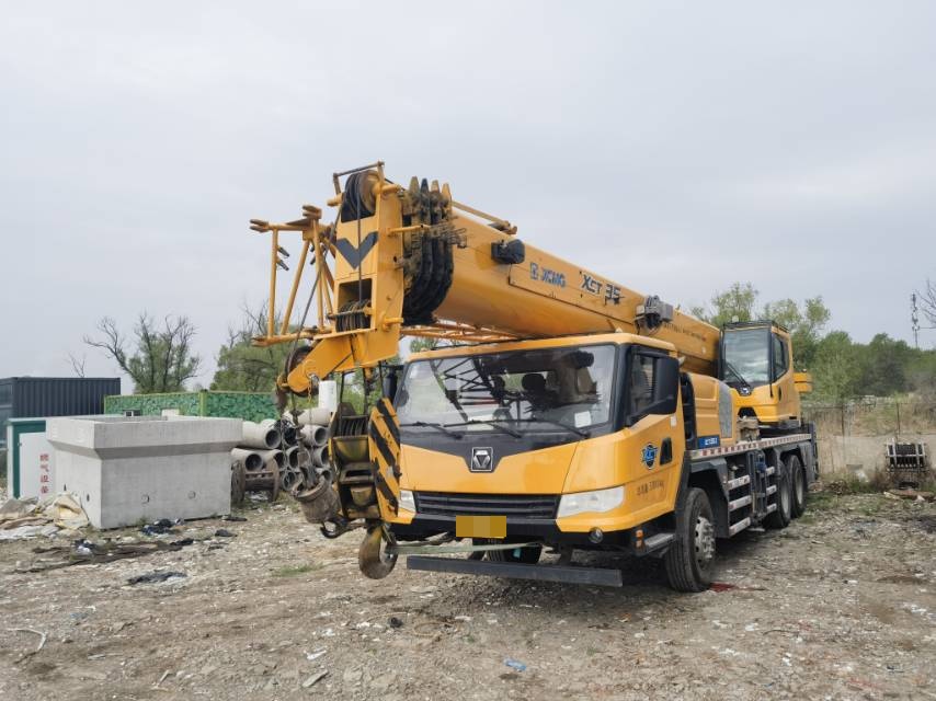 Buy XCMG XCT25 Used Crane / 2