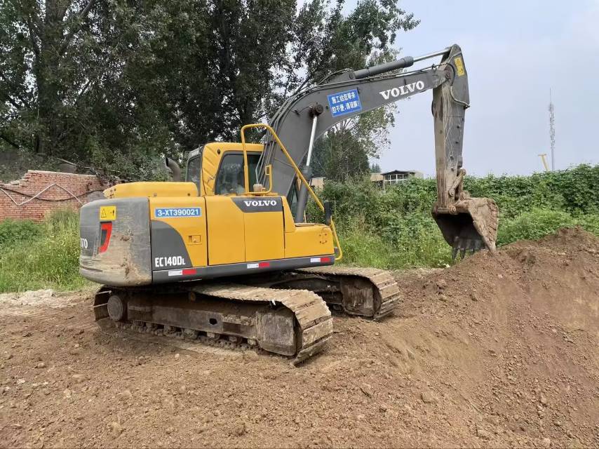 Buy Volvo 140BLC Used Excavator / 2