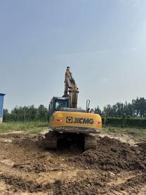Buy XCMG 150D Used Excavator / 2 Buy XCMG 150D Used Excavator / 2