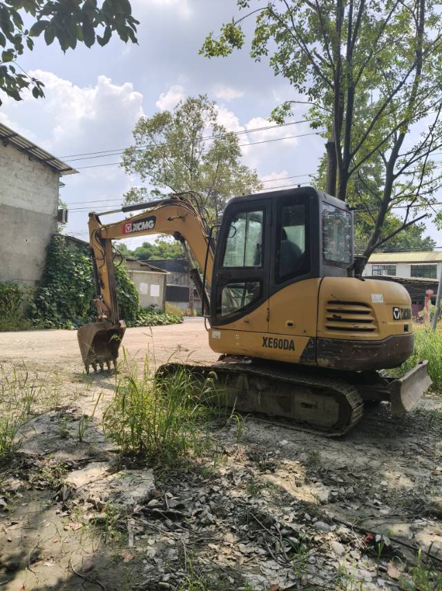 Buy XCMG XE60DA Used Excavator / 6