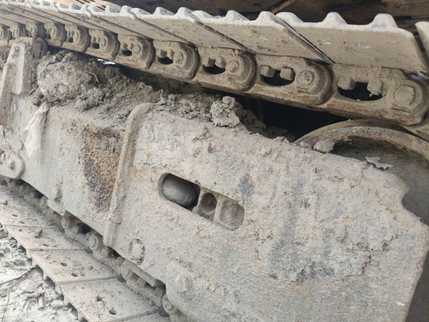 Buy XCMG XE60DA Used Excavator / 17