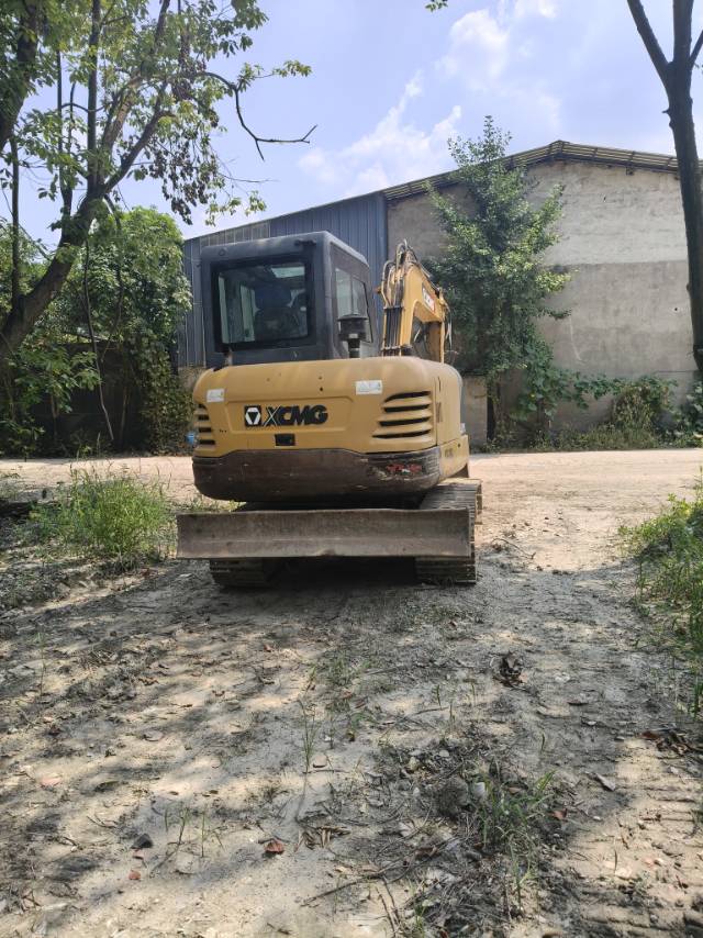 Buy XCMG XE60DA Used Excavator / 2