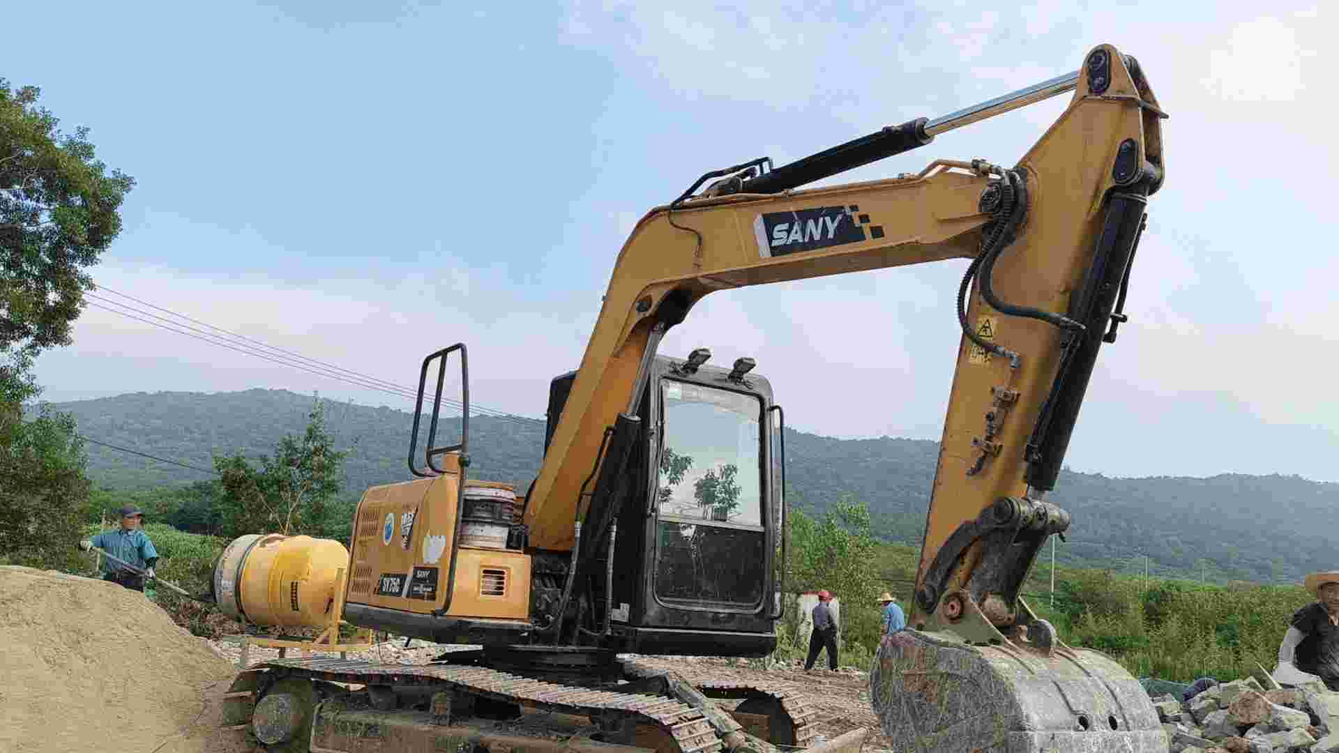 Buy Sany 75C-9 Used Excavator / 2 Buy Sany 75C-9 Used Excavator / 2