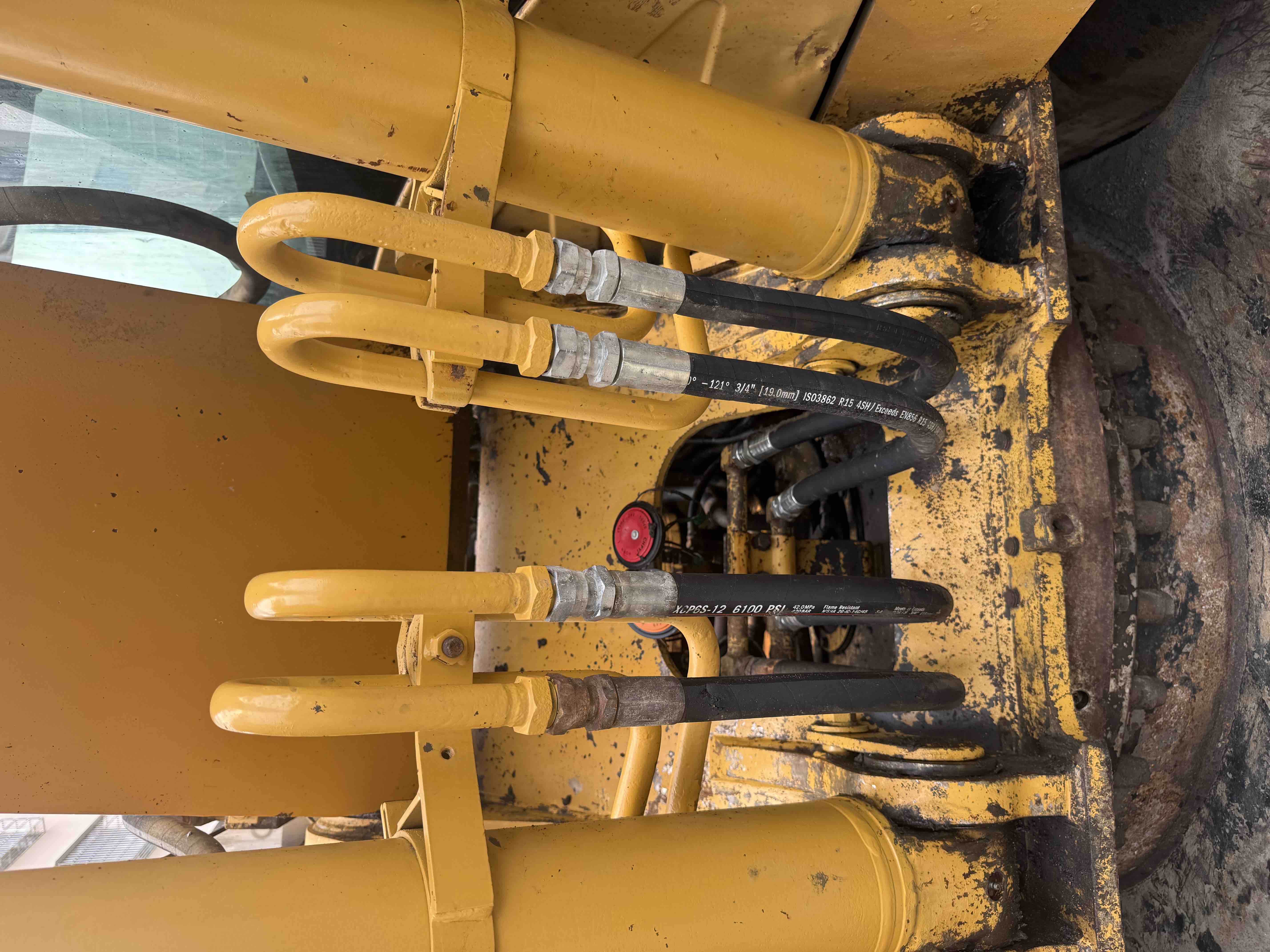 Buy Caterpillar 320C Used Excavator / 8