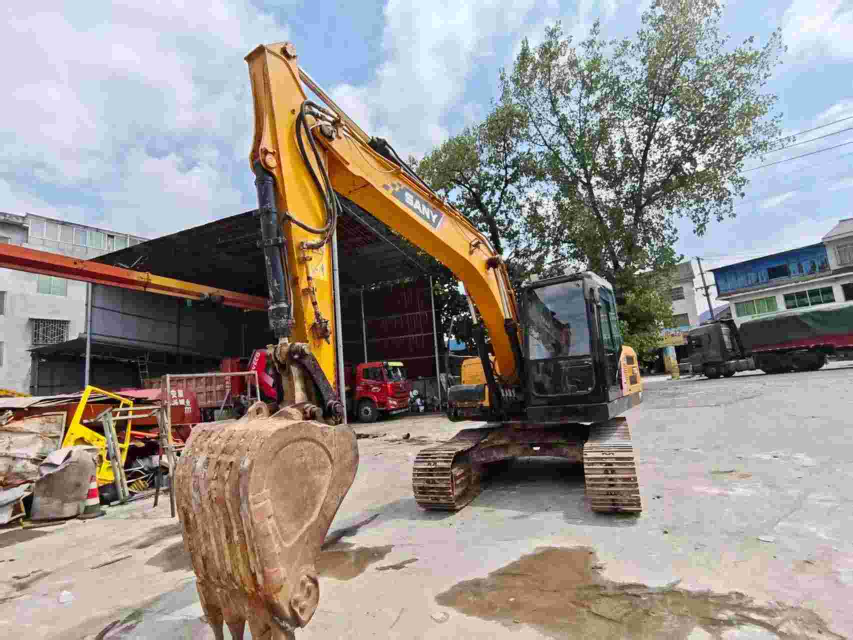 Buy Sany C135-10 Used Excavator / 3