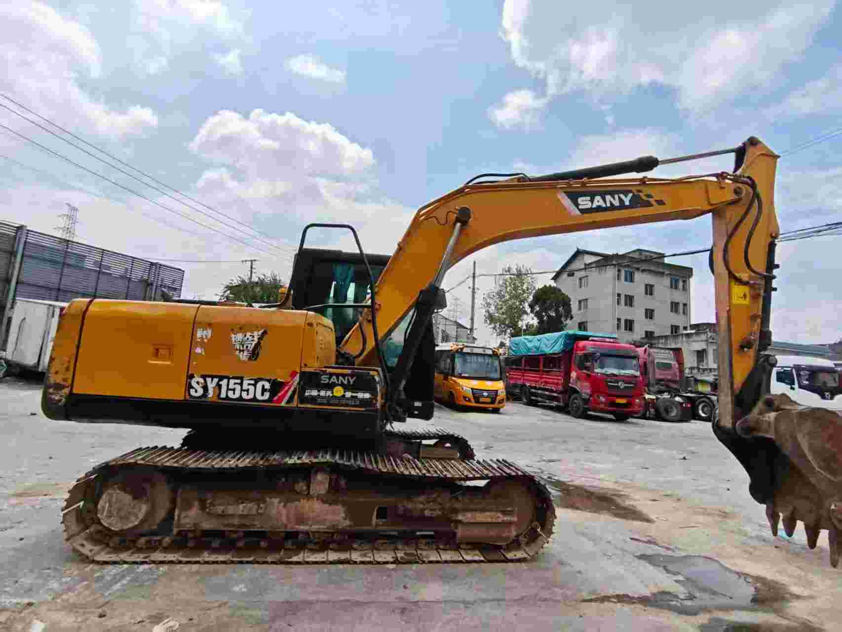 Buy Sany C135-10 Used Excavator / 2