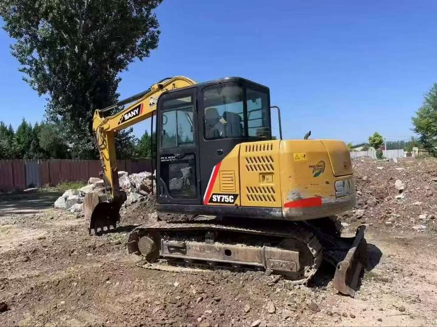 Buy Sany SY75C Used Excavator / 1