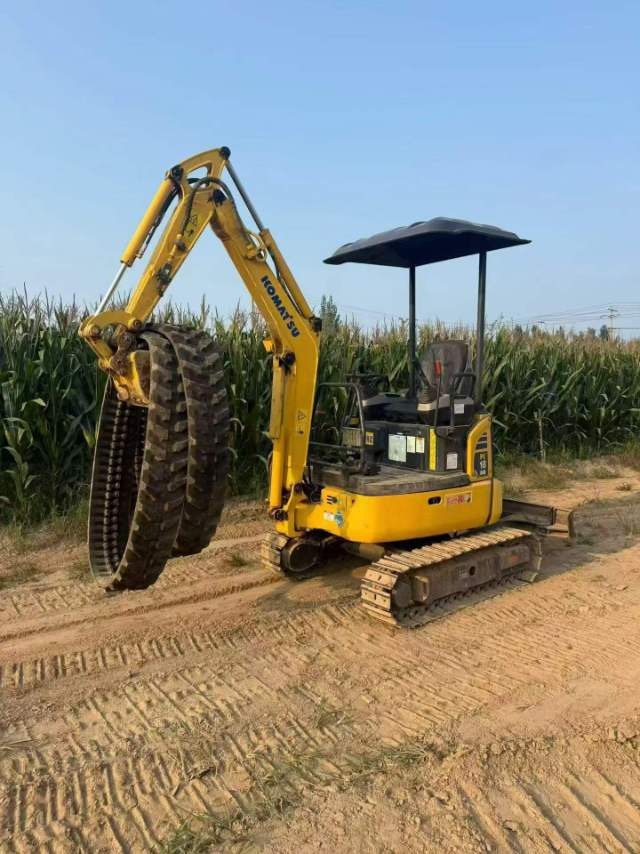Buy Komatsu PC18MR-3 Used Excavator / 1