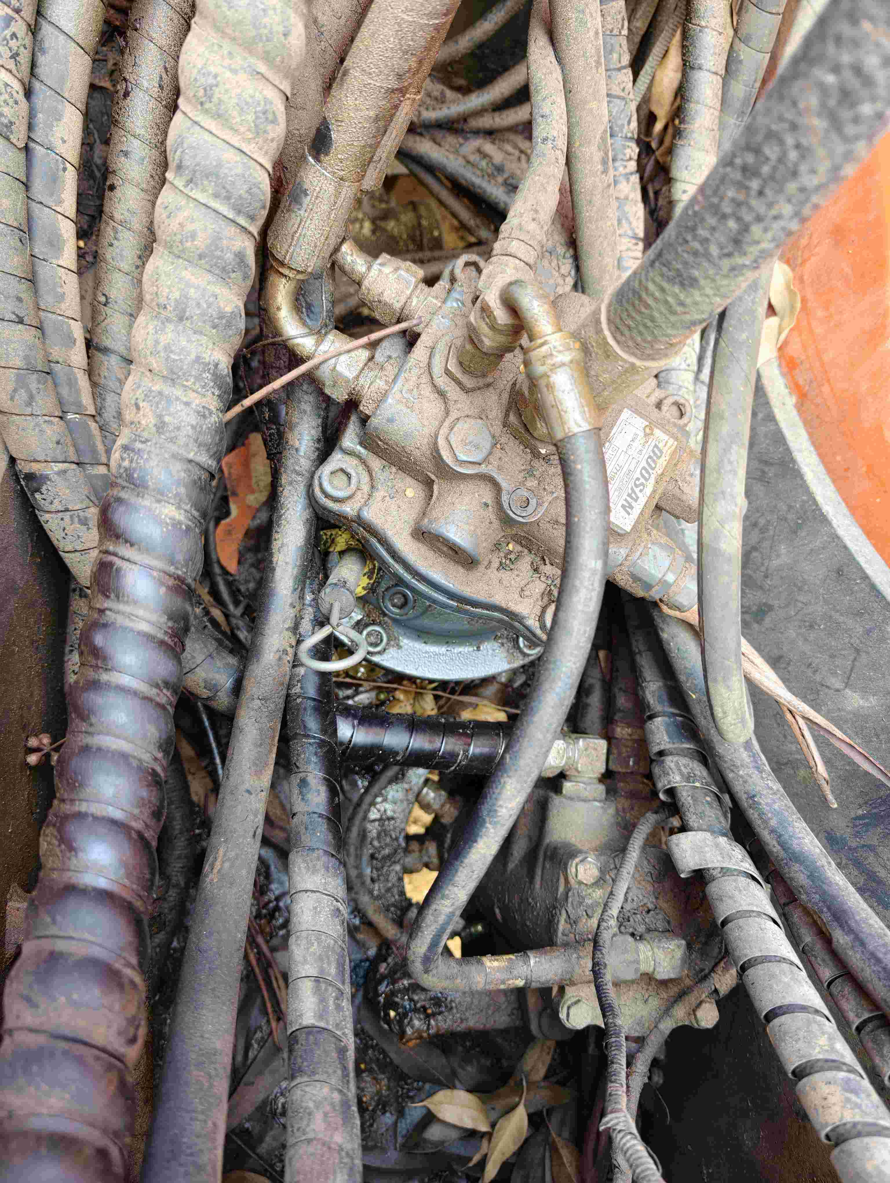 Buy Doosan 75-7 Used Excavator / 6 Buy Doosan 75-7 Used Excavator / 6