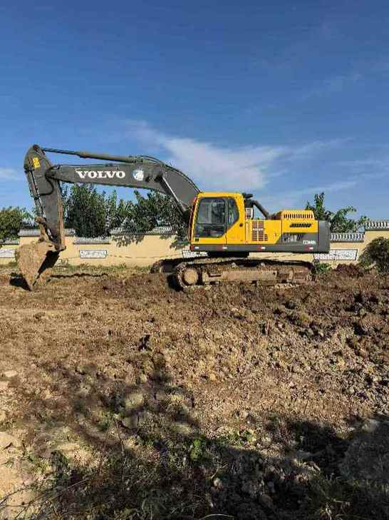 Buy Volvo 360BLC Used Excavator / 1