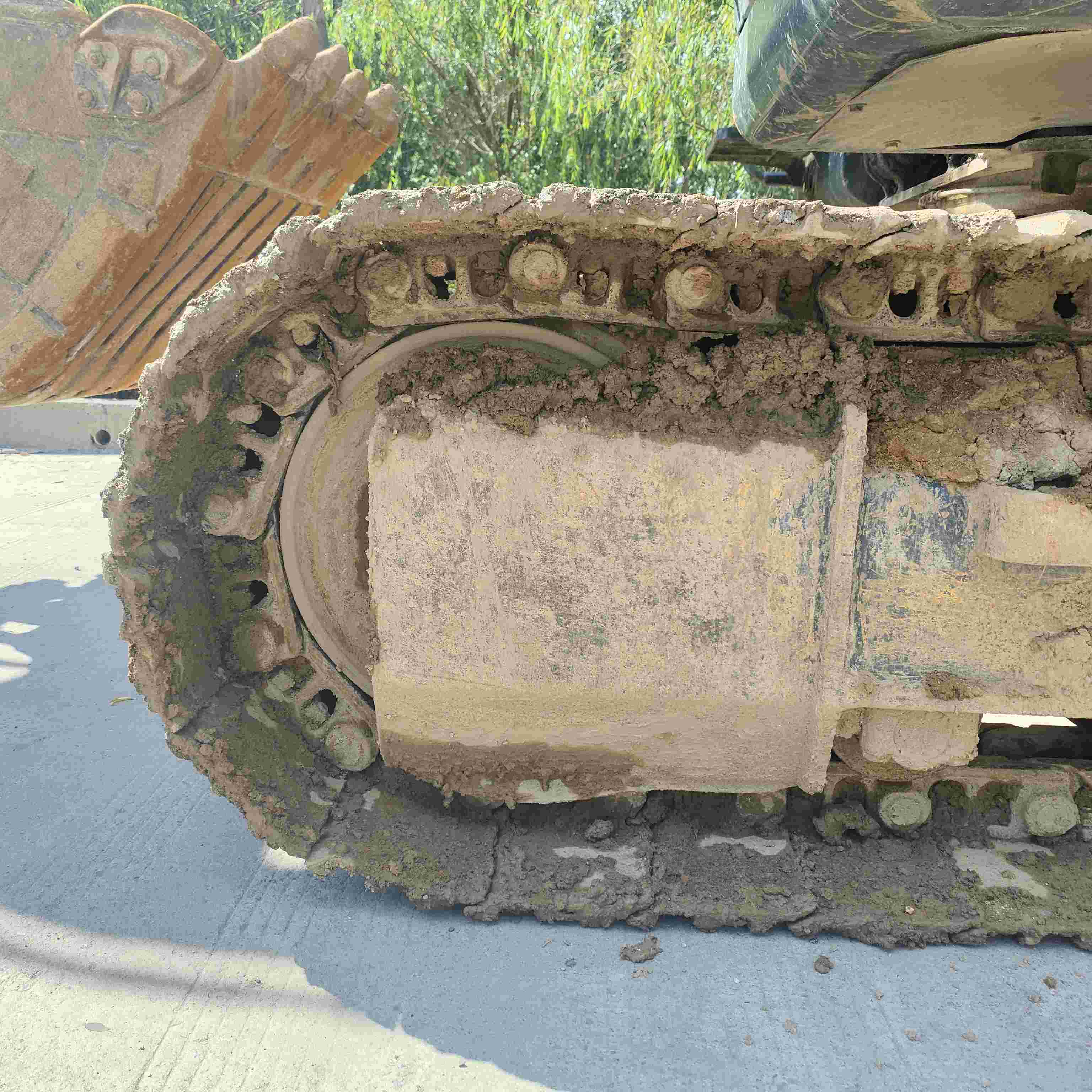 Buy Hyundai 130LC-7 Used Excavator / 10