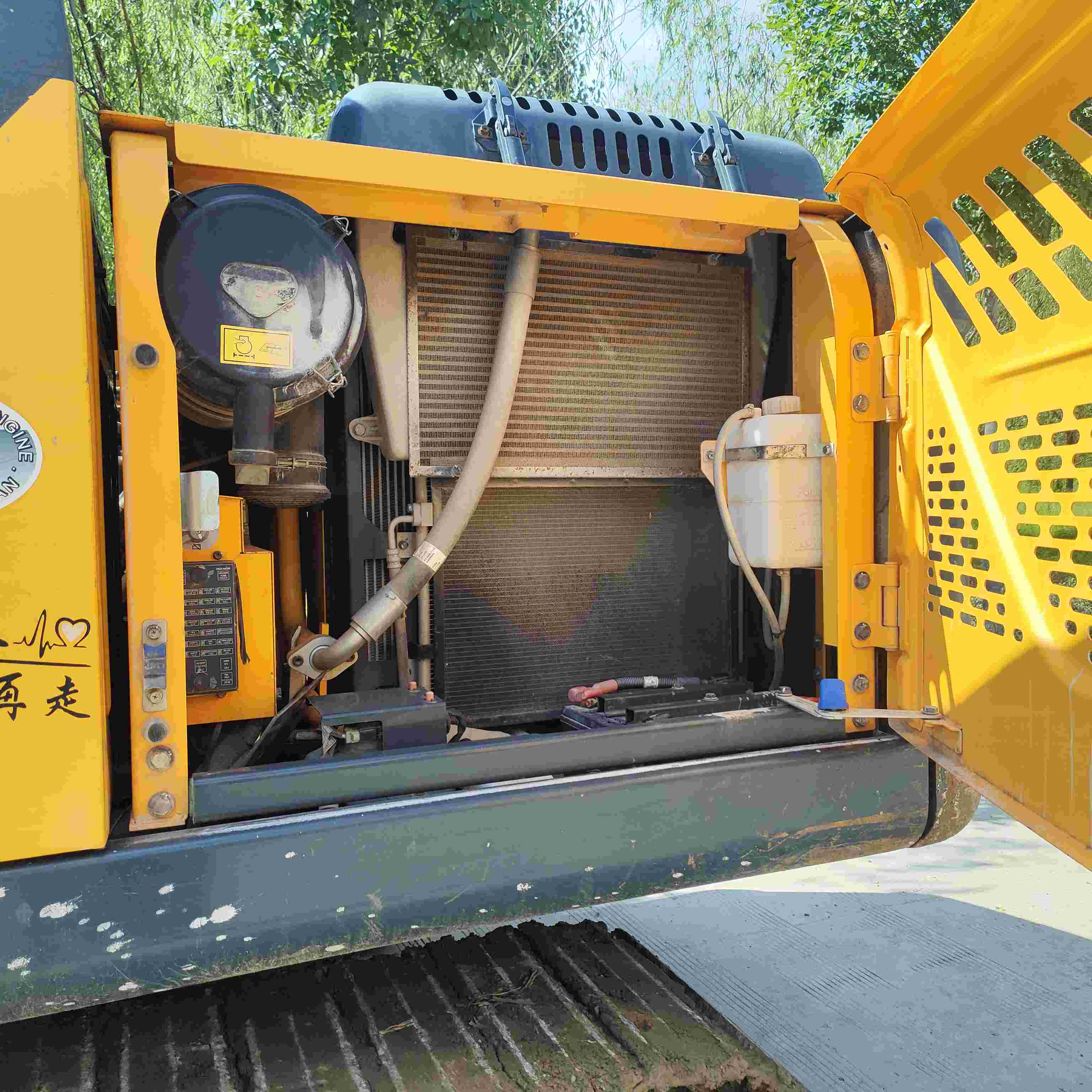 Buy Hyundai 130LC-7 Used Excavator / 11