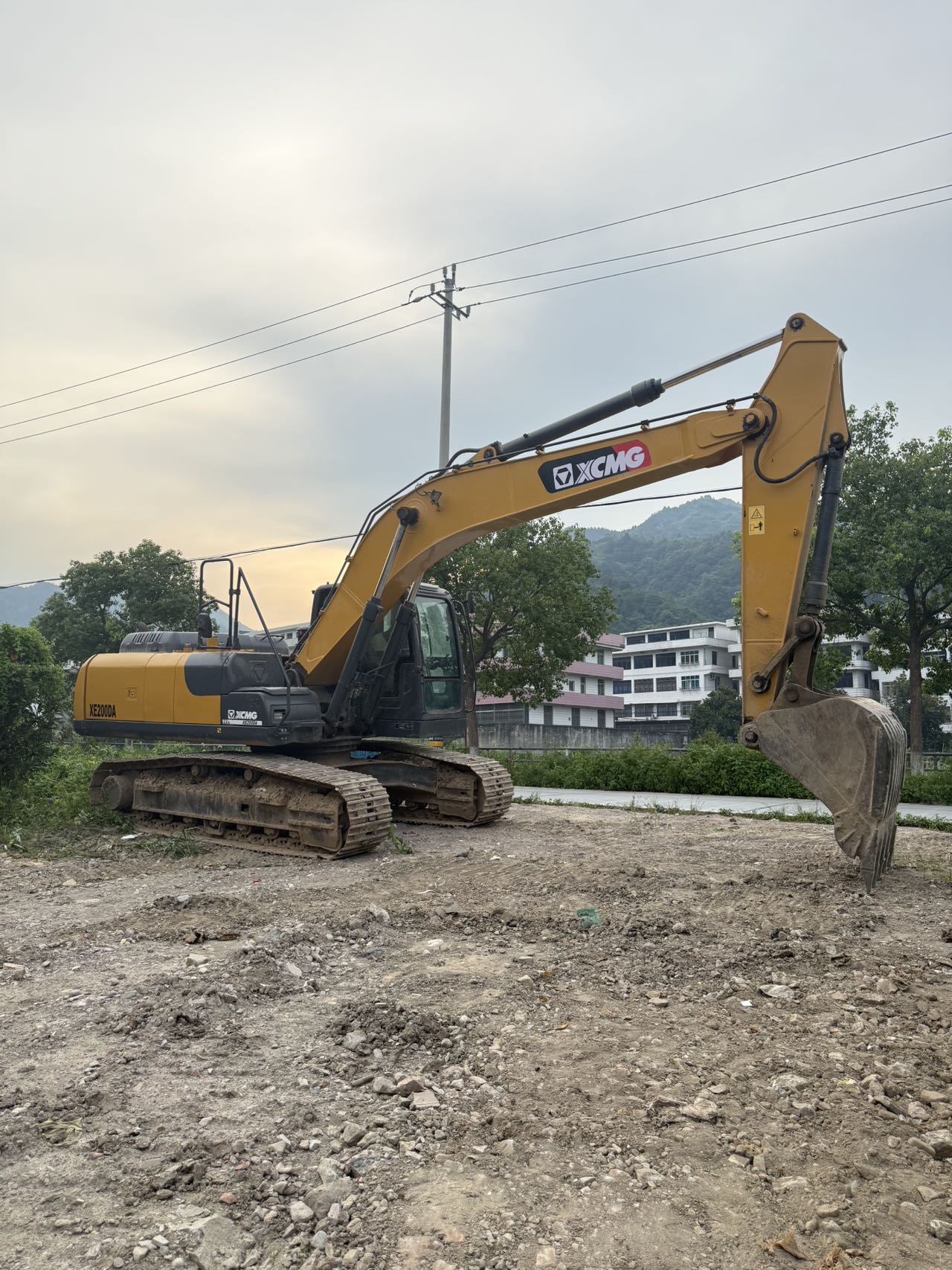 Buy XCMG XE200DA Used Excavator / 2