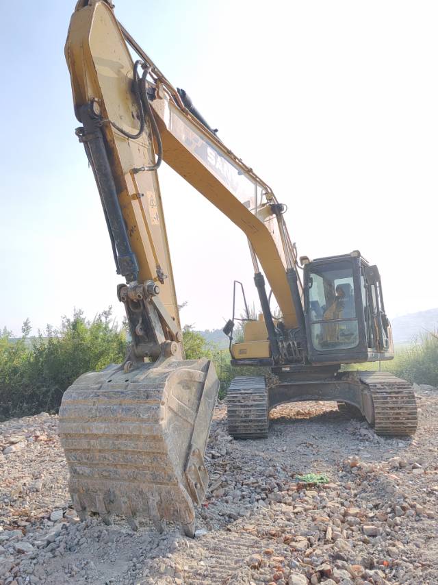 Buy Sany SY205 DPC Used Excavator / 7