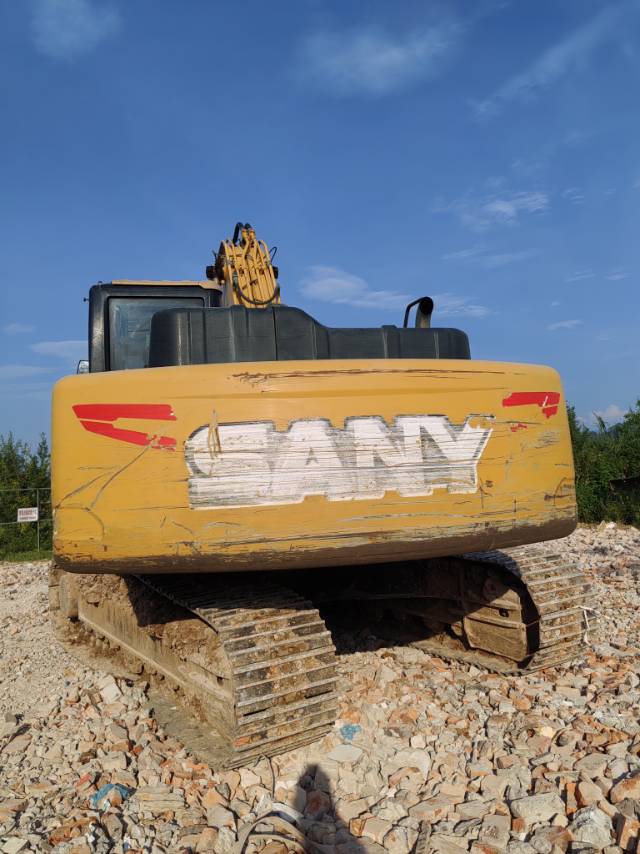 Buy Sany SY205 DPC Used Excavator / 2