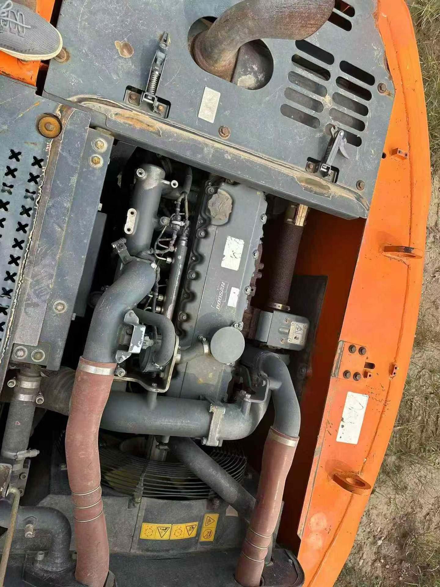 Buy Doosan 150W-7 Used Excavator / 6