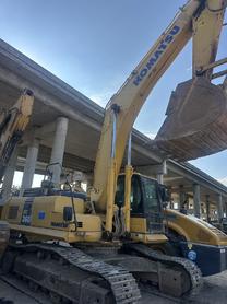 Buy Komatsu PC360-8M0 Used Excavator / 8 Buy Komatsu PC360-8M0 Used Excavator / 8