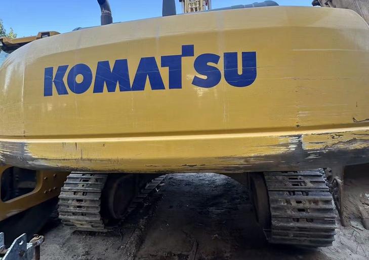 Buy Komatsu PC360-8M0 Used Excavator / 1