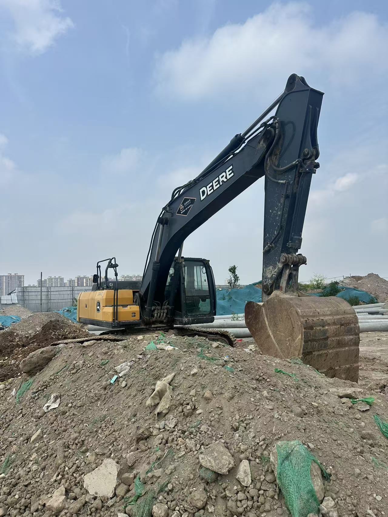 Buy JohnDeere E210LC Used Excavator / 3