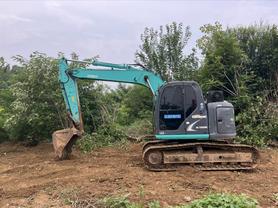 Buy Kobelco SK130UR Used Excavator / 4 Buy Kobelco SK130UR Used Excavator / 4