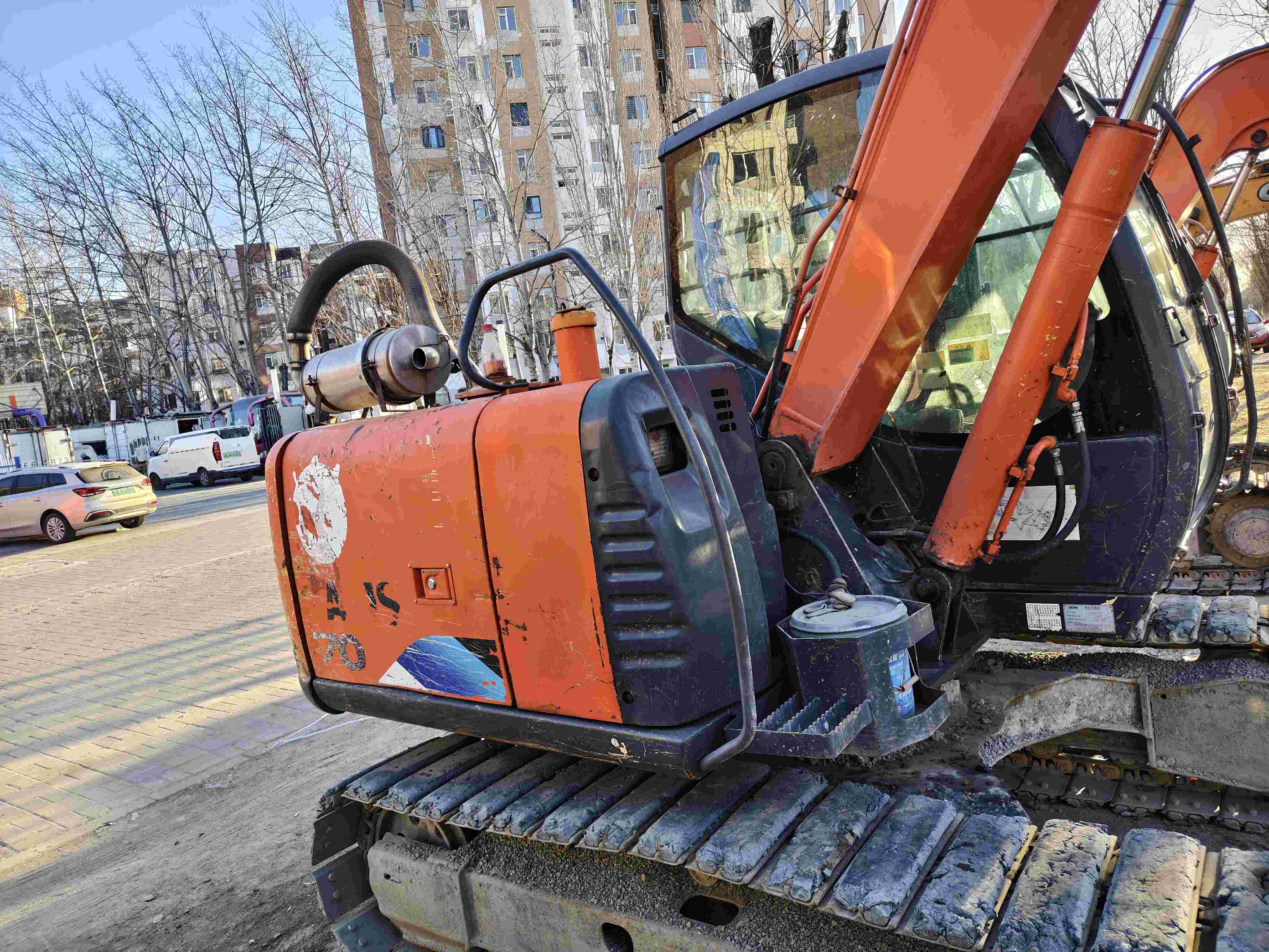 Buy Hitachi ZX70-5G Used Excavator / 5