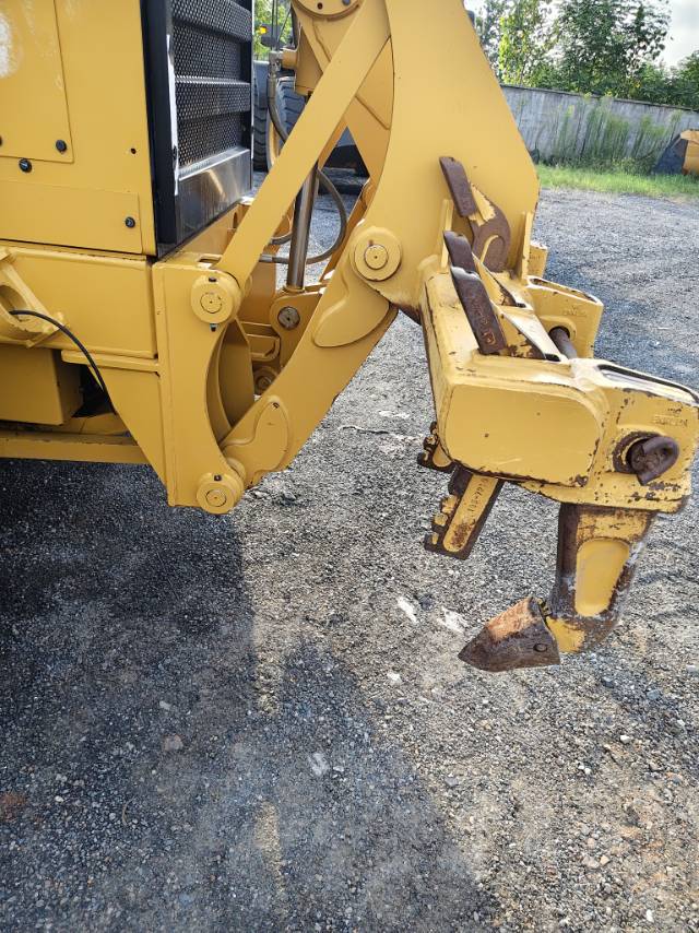 Buy Caterpillar 160K Used Loader / 7
