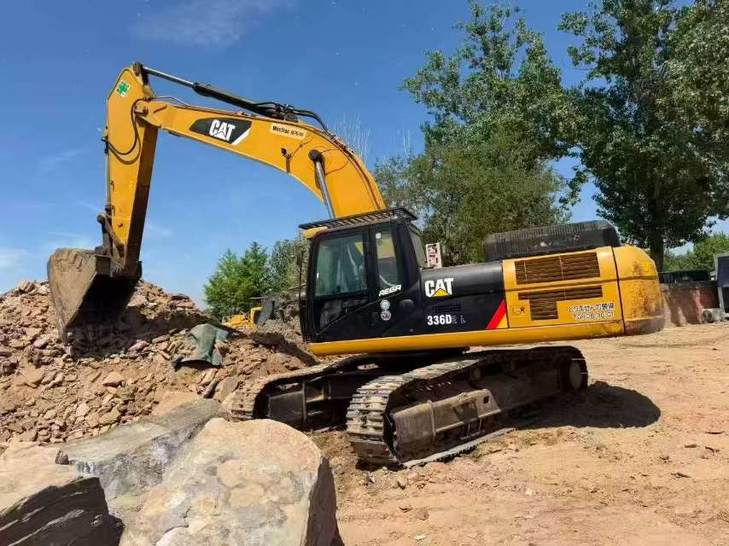 Buy Caterpillar 336DL Used Excavator / 1