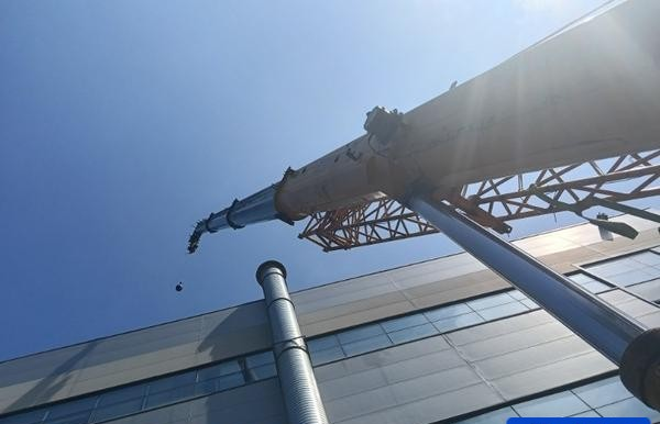 Buy XCMG QY20G Used Crane / 2