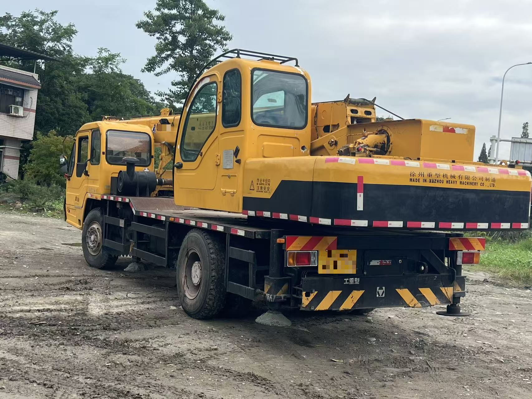 Buy XCMG QY12B.5 Used Crane / 2