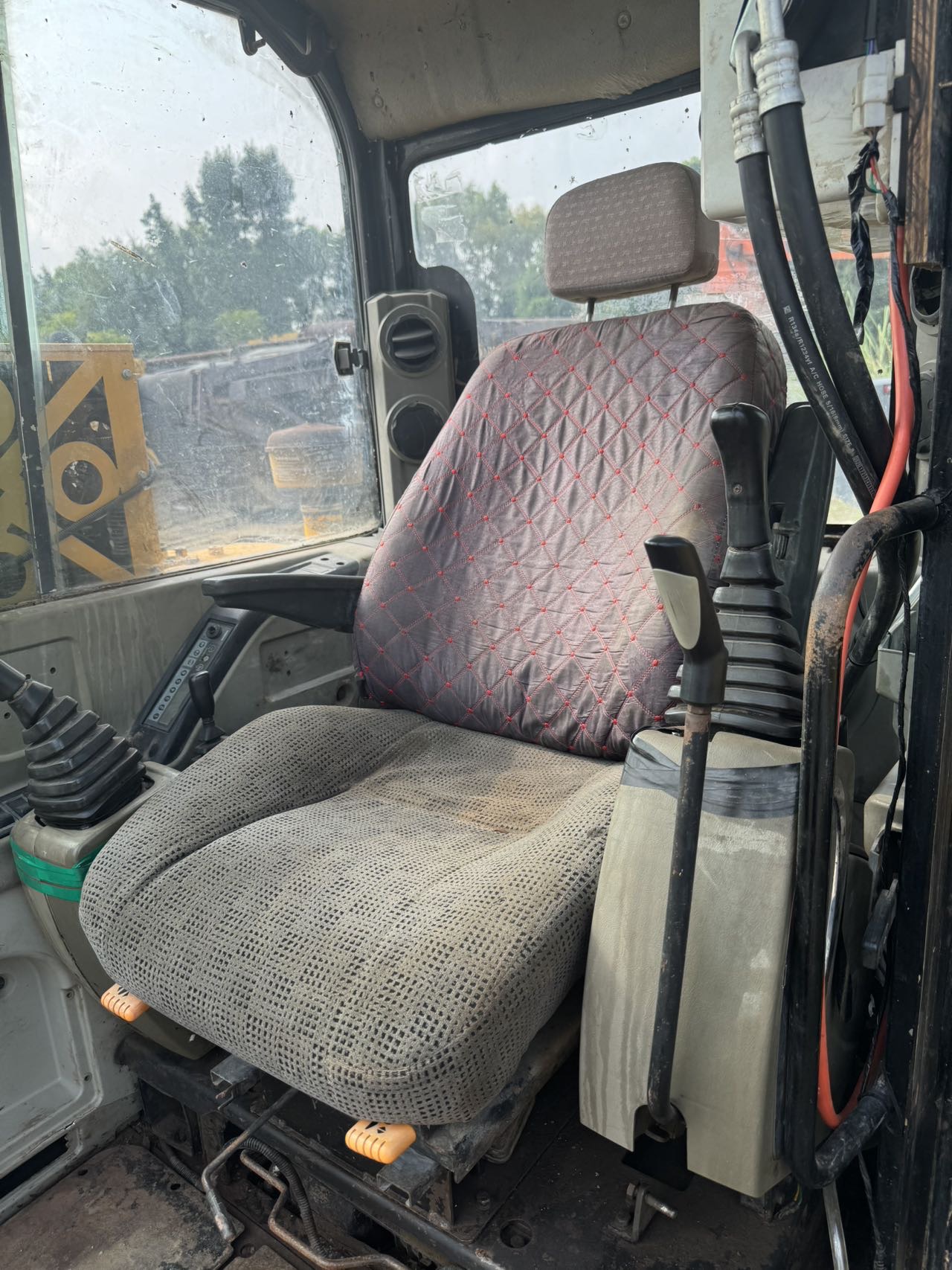 Buy Hyundai 60-9 Used Excavator / 7