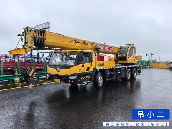 Buy XCMG QY25K5C Used Crane / 7