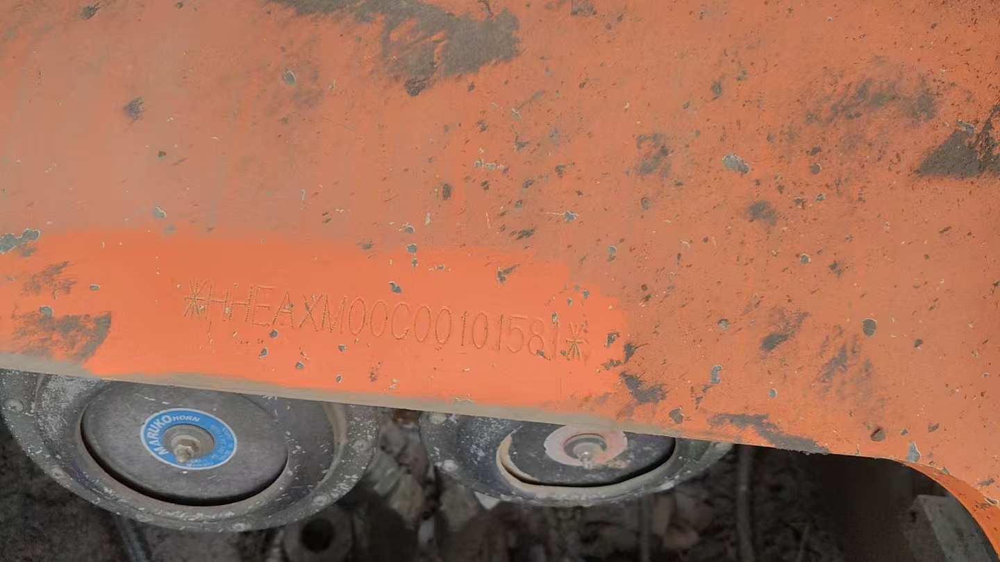 Buy Hitachi EX60 Used Excavator / 5