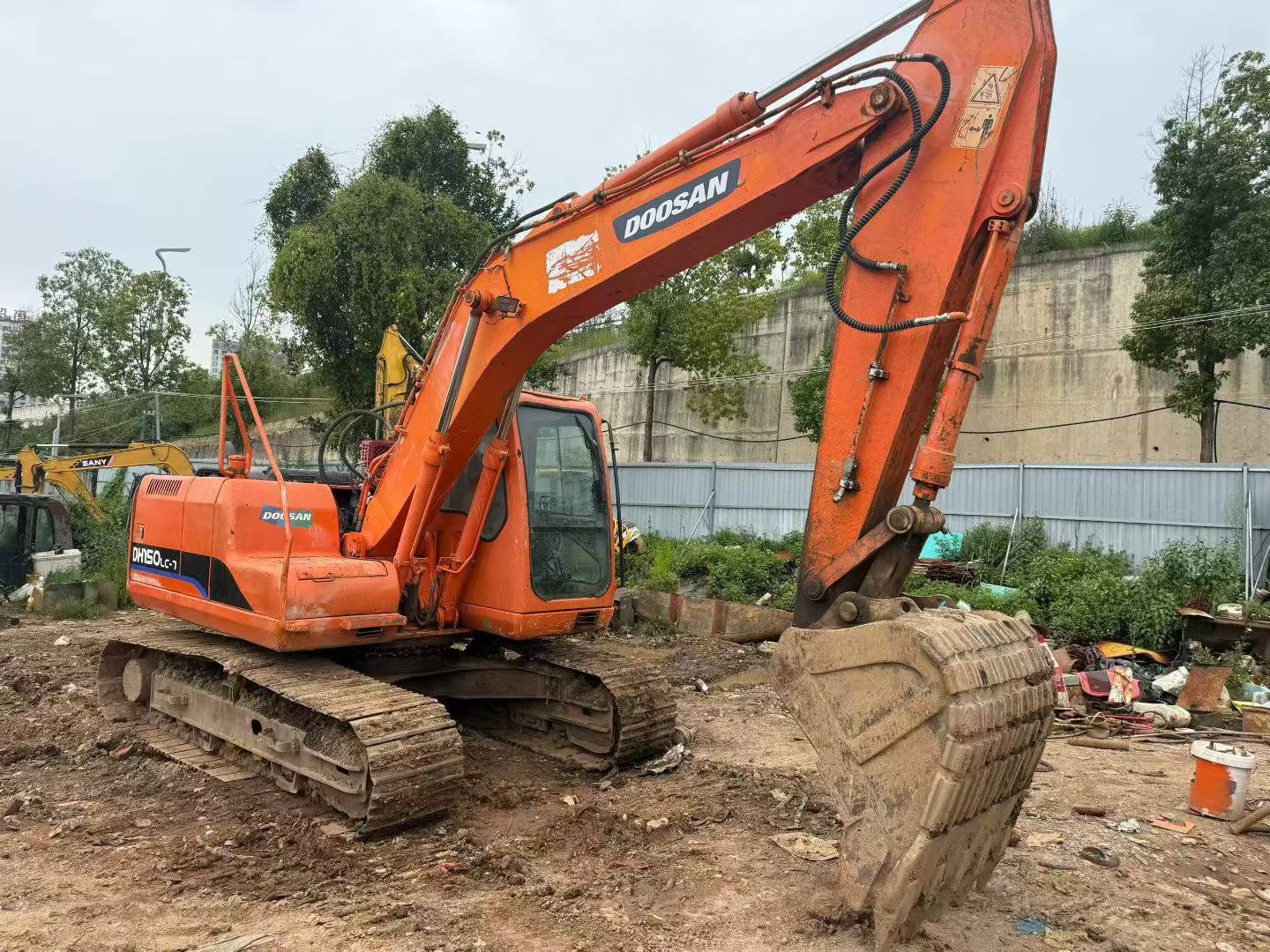 Buy Doosan 150W-7 Used Excavator / 3