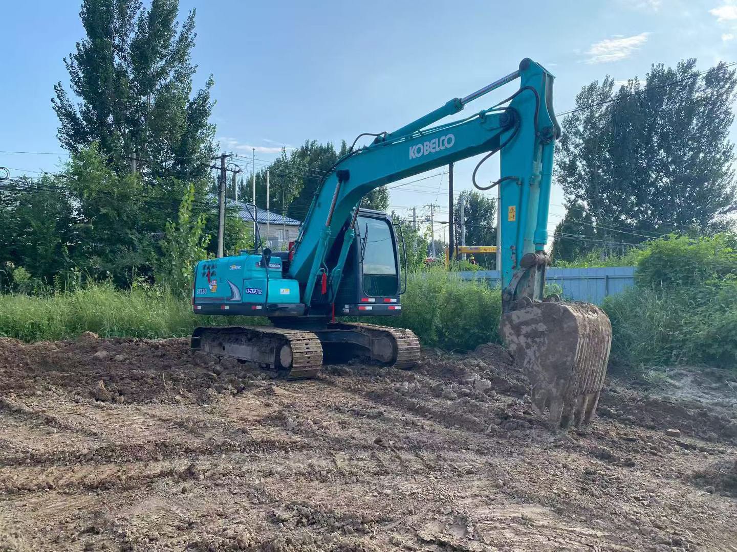 Buy Kobelco 130UR Used Excavator / 4