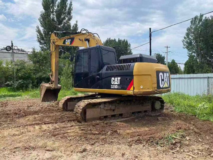 Buy Caterpillar 318DL Used Excavator / 2