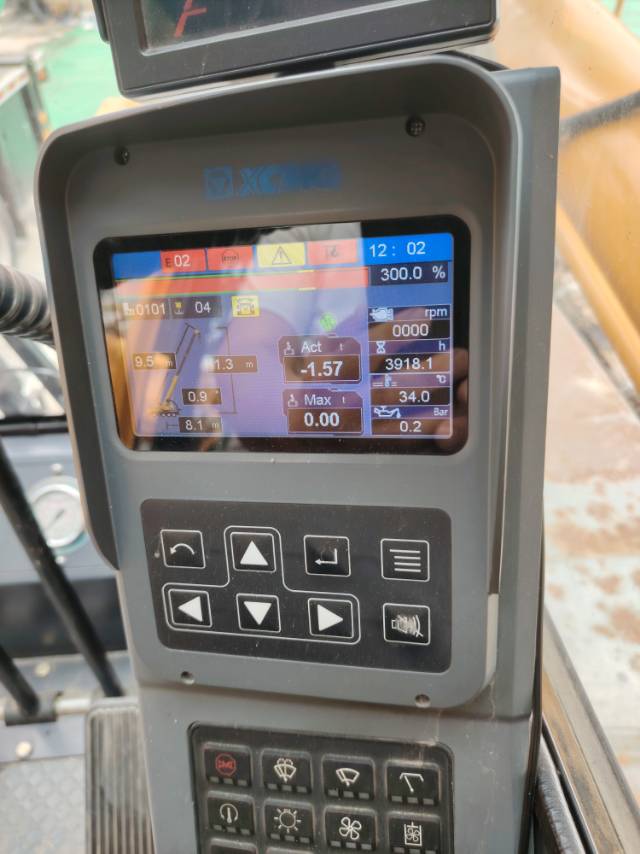 Buy XCMG XCT12L4 Used Crane / 3