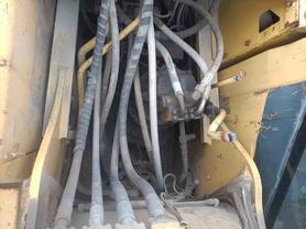 Buy Komatsu PC220-7 Used Excavator / 3 Buy Komatsu PC220-7 Used Excavator / 3