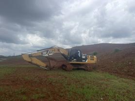 Buy Caterpillar 326D2 Used Excavator / 3 Buy Caterpillar 326D2 Used Excavator / 3