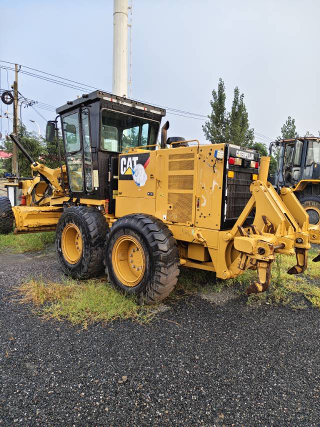 Buy Caterpillar 160K Used Loader / 3