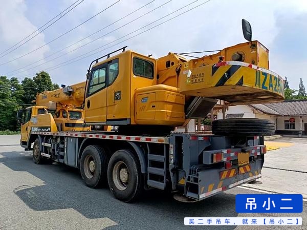 Buy XCMG QY25K5C Used Crane / 3