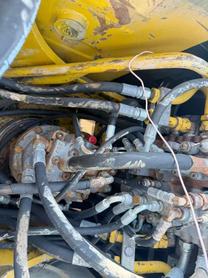 Buy Kato HD512R Used Excavator / 4 Buy Kato HD512R Used Excavator / 4