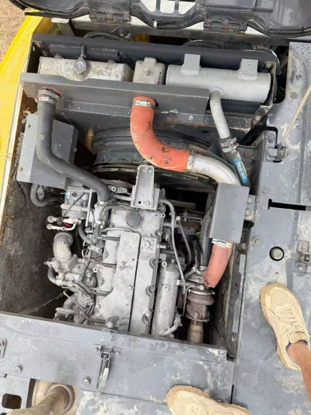 Buy Sumitomo 130-6 Used Excavator / 6