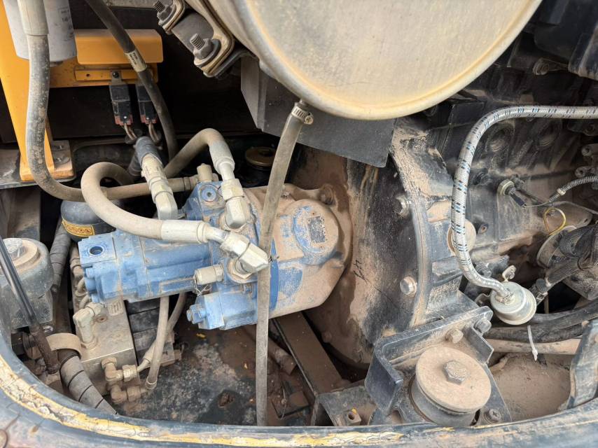 Buy Hyundai HX60 Used Excavator / 6