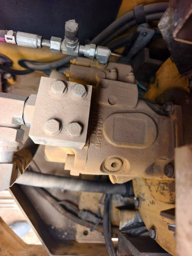 Buy Caterpillar 307E2 Used Excavator / 5