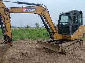Buy XCMG XE60WA Used Excavator / 2 Buy XCMG XE60WA Used Excavator / 2