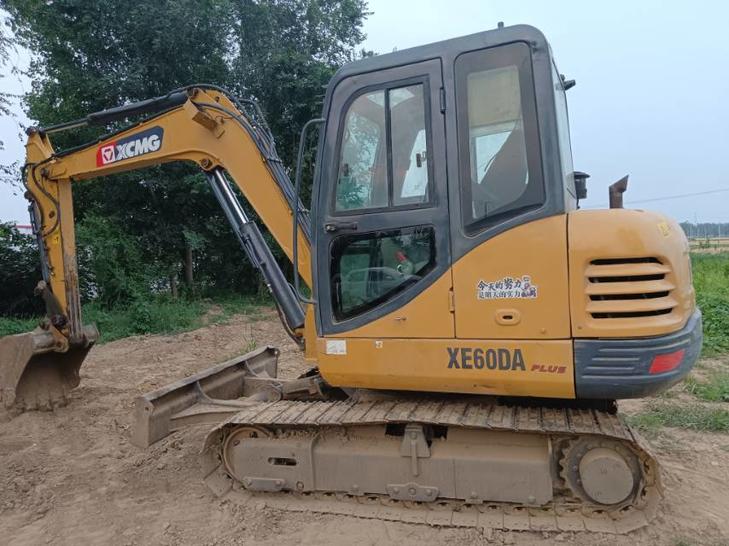 Buy XCMG XE60WA Used Excavator / 1