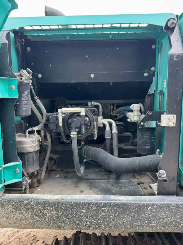 Buy Kobelco 210LC-9 Used Excavator / 6 Buy Kobelco 210LC-9 Used Excavator / 6